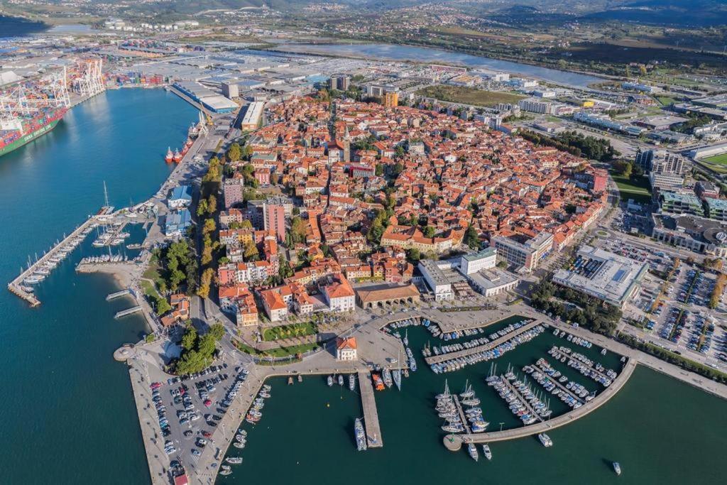 Olea Mar Apartma Pobegi Dış mekan fotoğraf